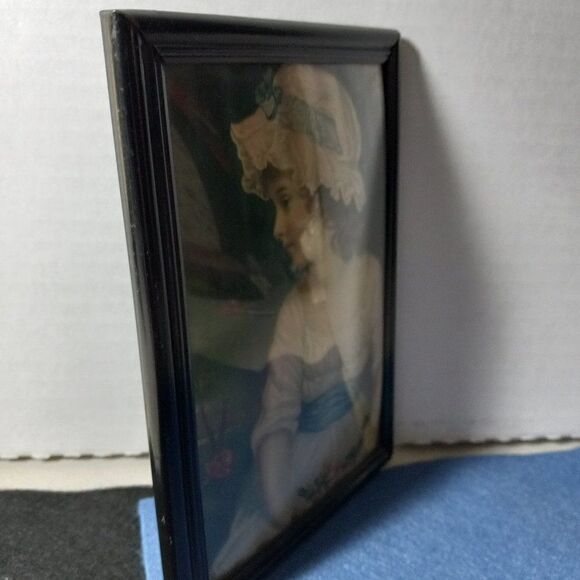 Girl with Blue Sash Concave Vintage Picture - Picture 2 of 6